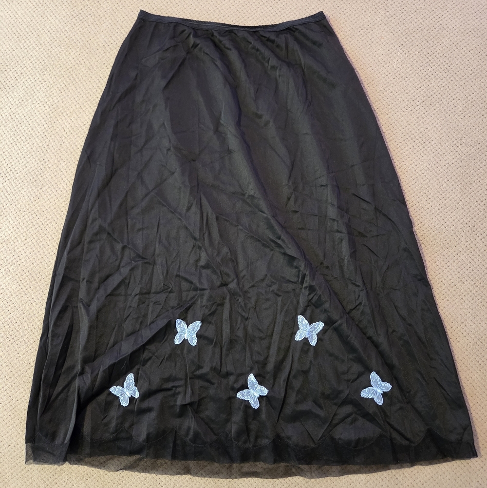 Vintage Kayser Luxite Nylon Half Slip 28" length size large. Black w/ blue